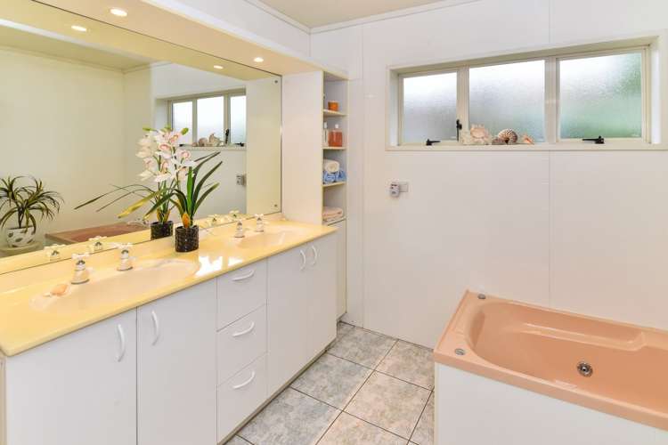 45 Lemonwood Place The Gardens_10