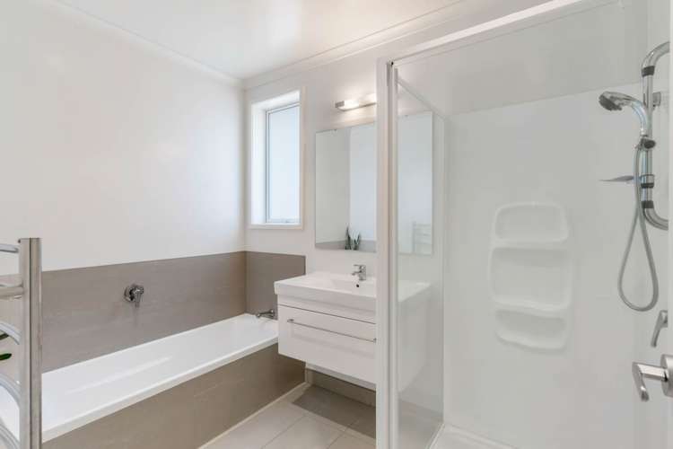 10 Laura Jane Drive Silverdale_11