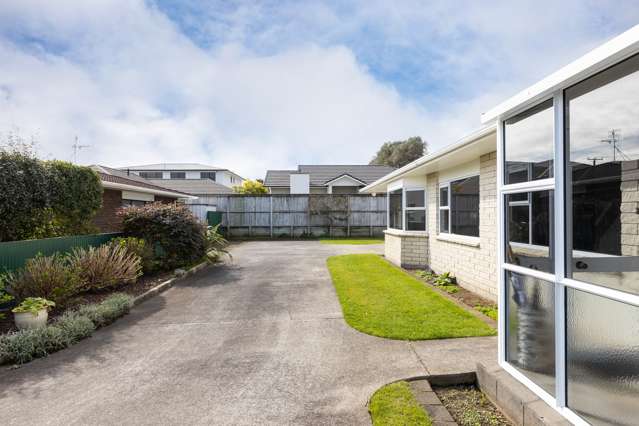 2/17 Whiteley Street Moturoa_4