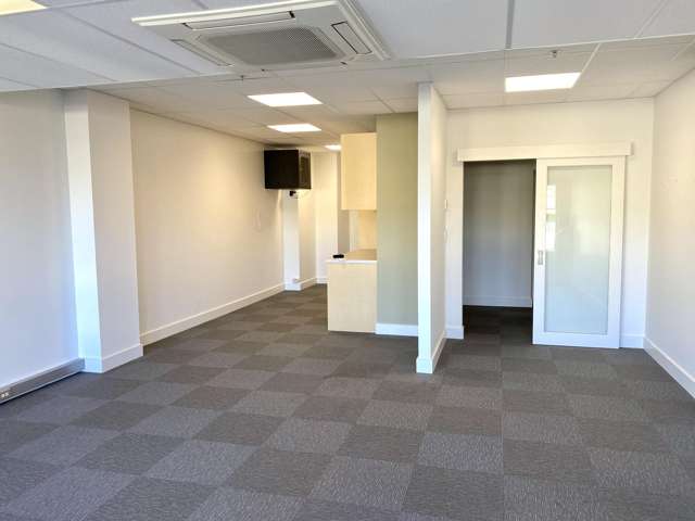 Office B/C, 106/1 Lever Street Ahuriri_2