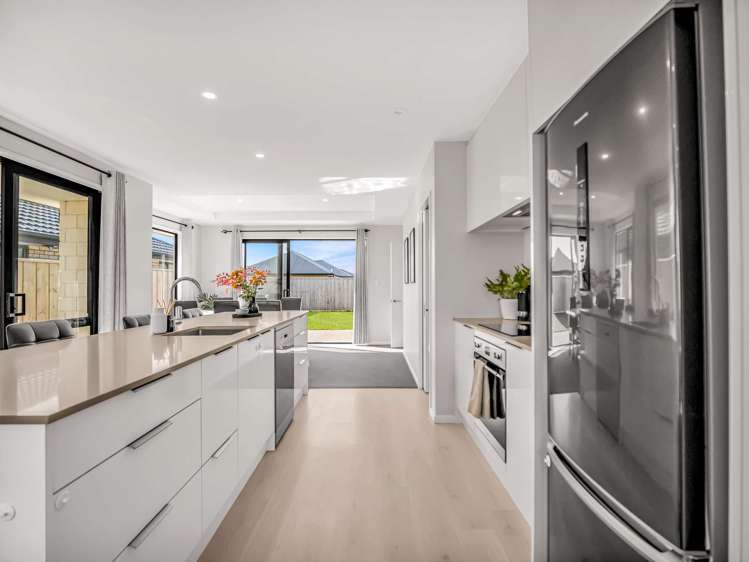 13 Nathaniel Archer Street Woodend_6