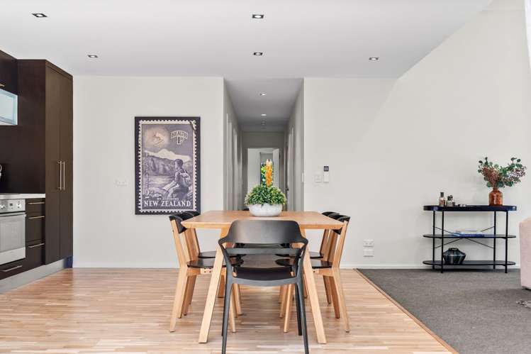 347 Aubrey Road Wanaka_6