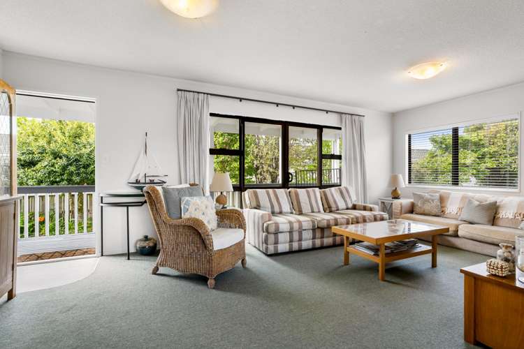 135 Everitt Crescent Whangamata_4