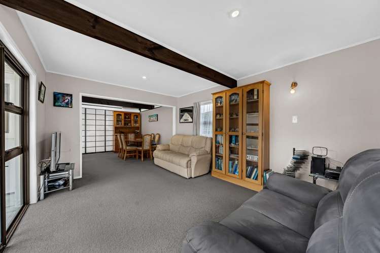 49 Kurnell Drive Botany Downs_22