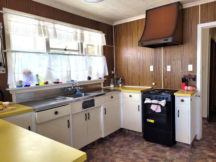 250 Revell Street Hokitika_2