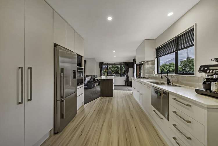 11 Baltic Place Northwood_7