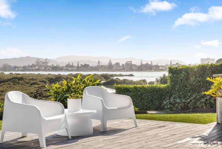 8 Miran Lane Red Beach_24