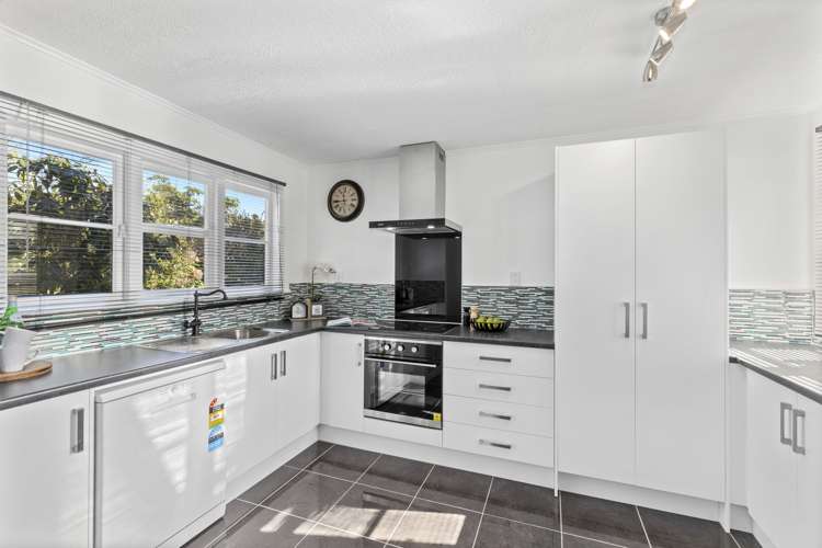 1140 High Street Taita_5