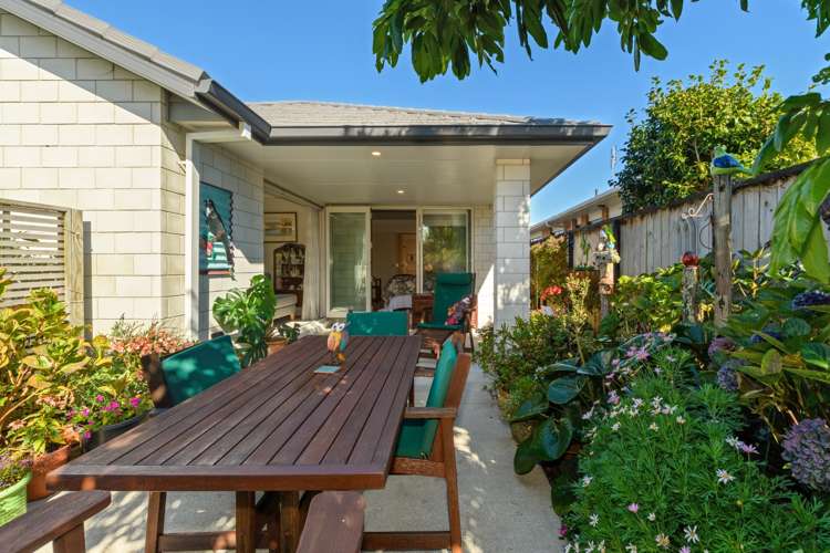 2 Calla Way Matua_16