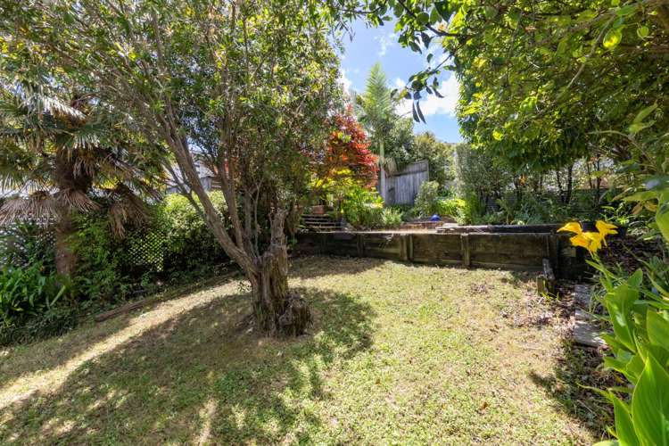 4 Highland Avenue Titirangi_8