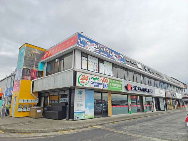 54M² RETAIL SHOP FOR LEASE