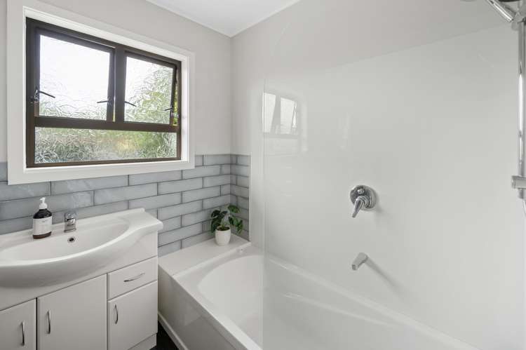 13 Veronica Avenue Marewa_7