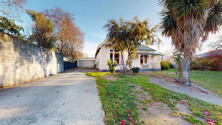 53 Middle Road Allenton_13