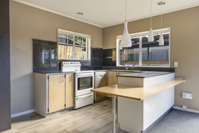 187C Princes Drive Britannia Heights_3