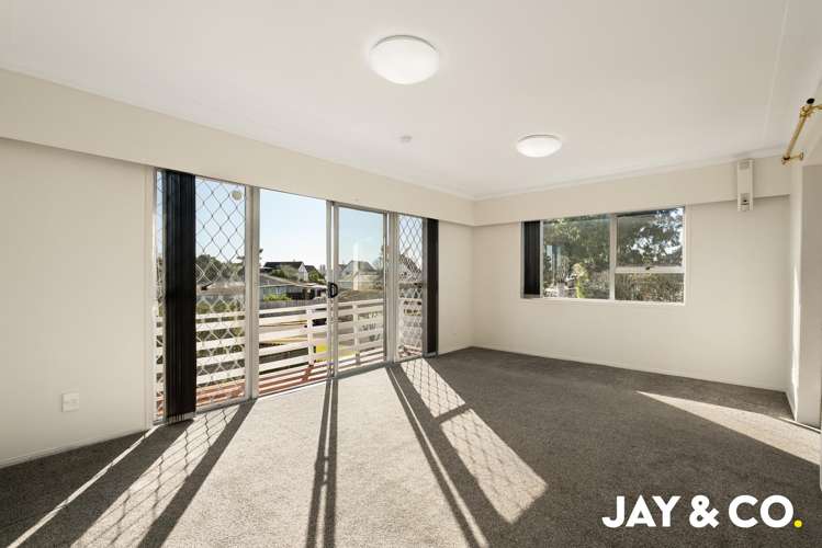 26 Challen Close Conifer Grove_2