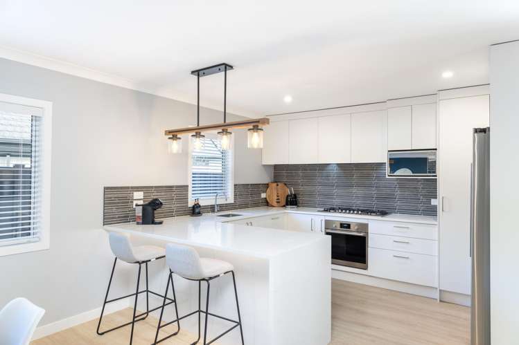 15 Salisbury Crescent_5