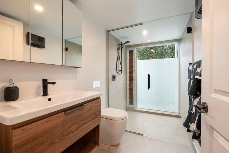 58 Mechanic Street North East Valley_7