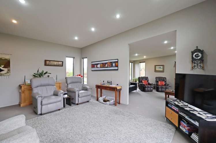 44 Glenroy Park Drive Waikiwi_7