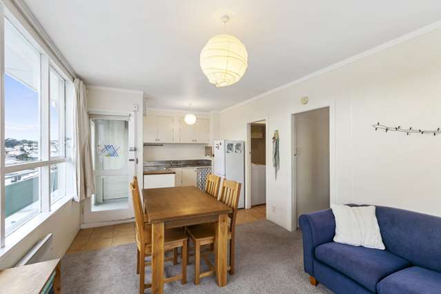 4/4 Kenwyn Terrace Newtown_4