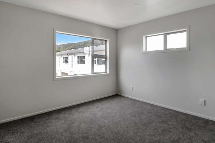 1 McGrath Way 1353_4