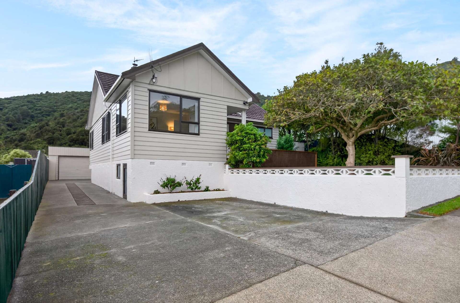 54 Wilkie Crescent Naenae_0