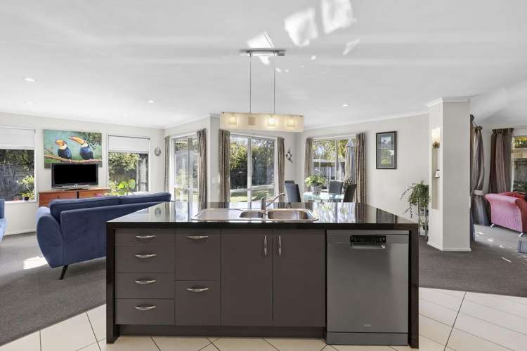 12 Curtis Street_3