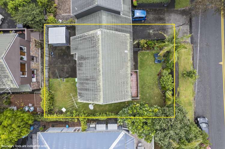 1/42 Shackleton Road Mount Eden_13