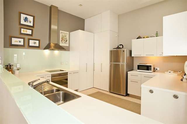 5h/5 Parliament Street Auckland Central_4