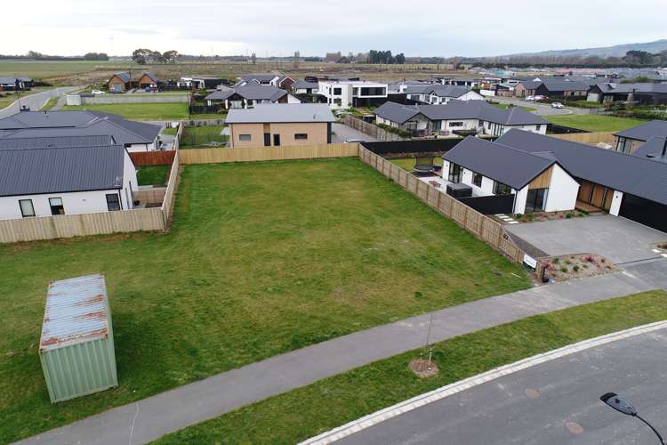 59 Carnaveron Drive Lincoln_5