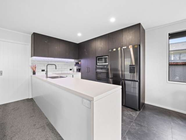17 Grove Street 1558_1