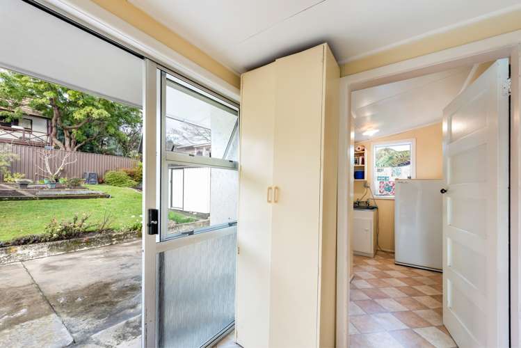 51 Emano Street Toi Toi_10