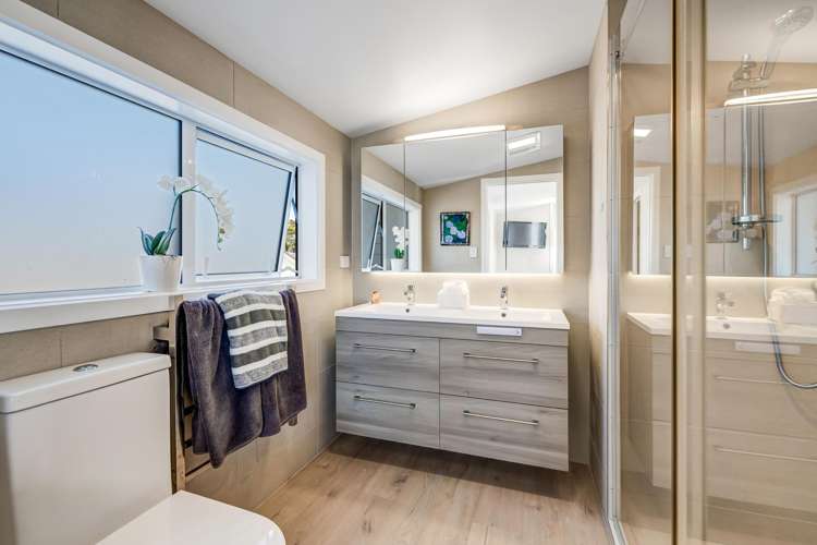 27 Schooner Avenue Snells Beach_16