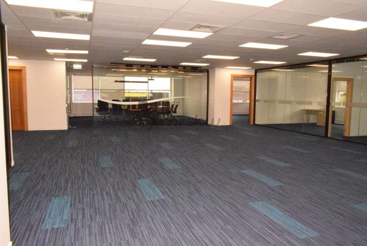 1/15 Osterley Way Manukau_2