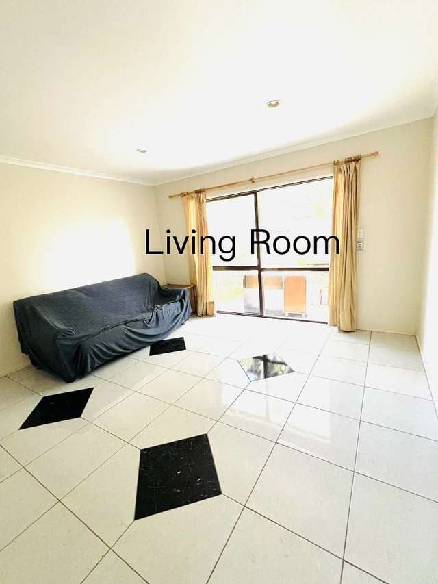 Charming 2BR Flat in Flat Bush