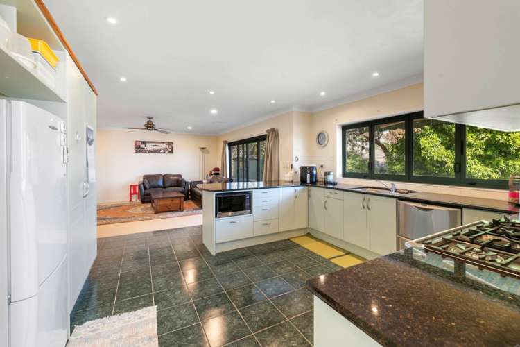 159 Somerville Road Somerville_14