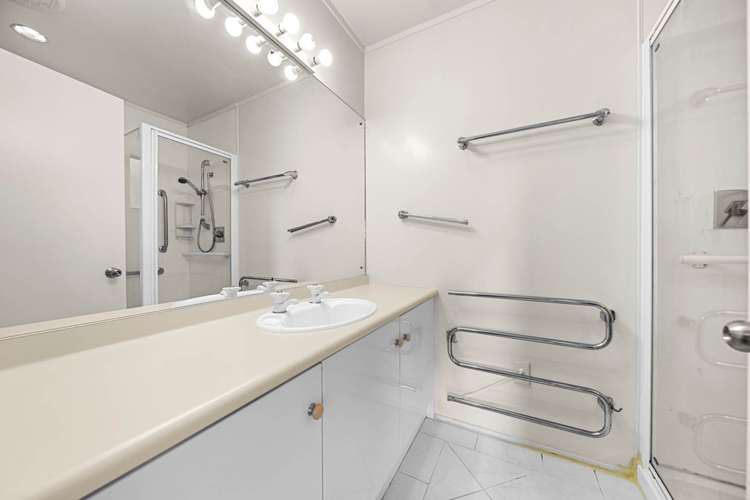 51 Meadowland Drive Somerville_12