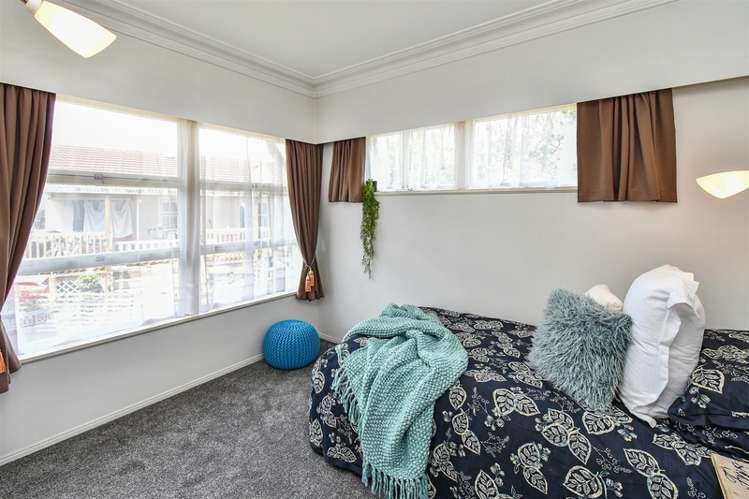 3 Dennis Avenue Hillpark_13