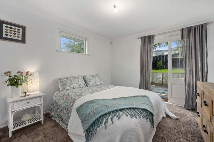 1/10 Selwyn Crescent Forrest Hill_11