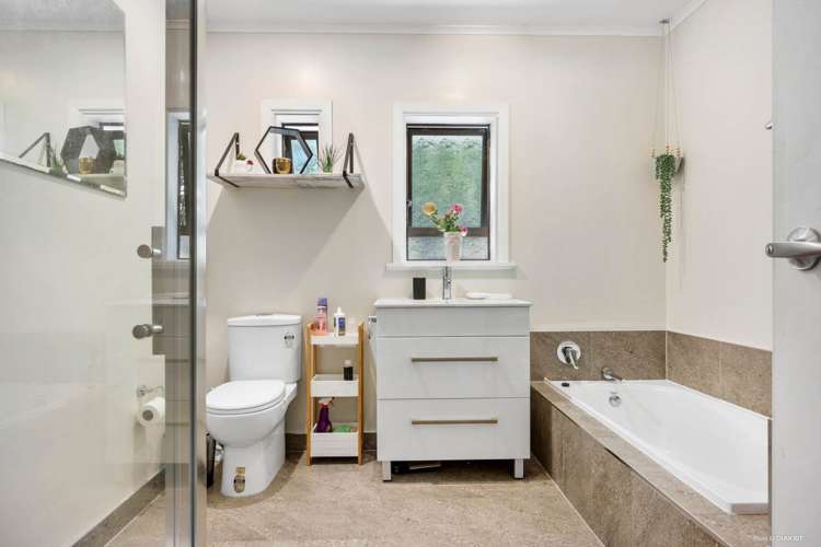 18 Rollerson Street Papakura_10