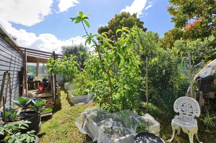 31 First Avenue Avenues_9