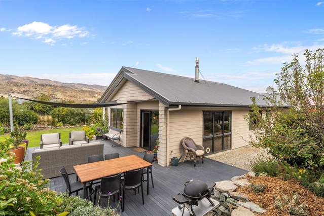 13 Missy Crescent, Pisa Moorings Mount Pisa_1