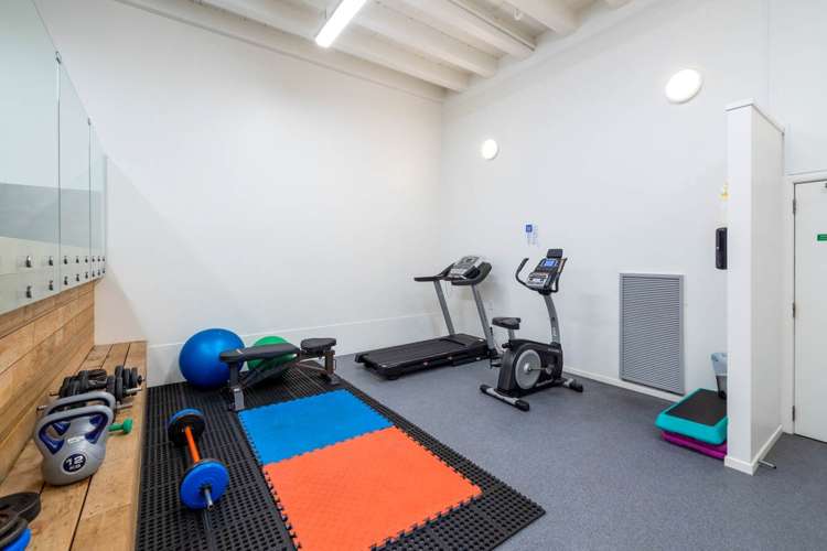 3C/5 Cheshire Street (inc 2 carparks) 1761_14