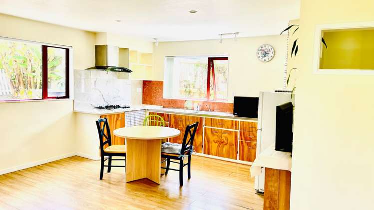 54a Forest Hill Road Henderson_1