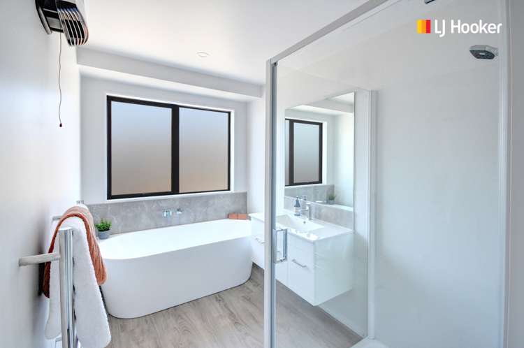 11 Paterson Road Mosgiel_15