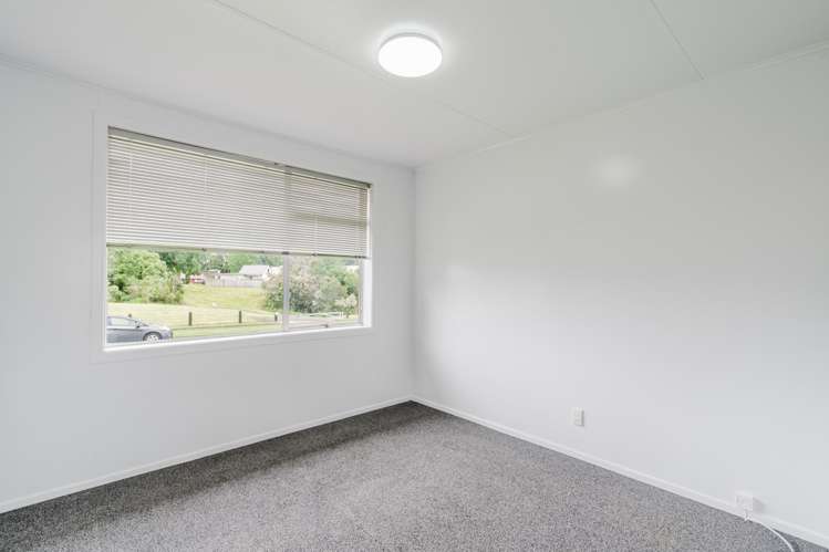 8 Emerald Place Chartwell_15