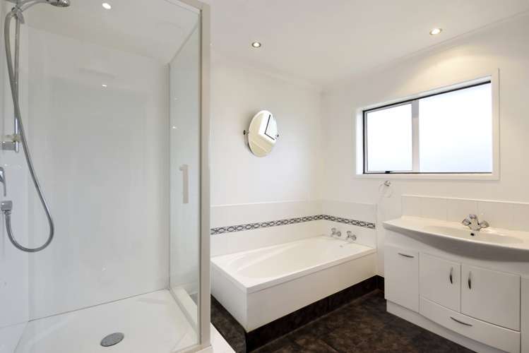 33 Norwich Street Stoke_14