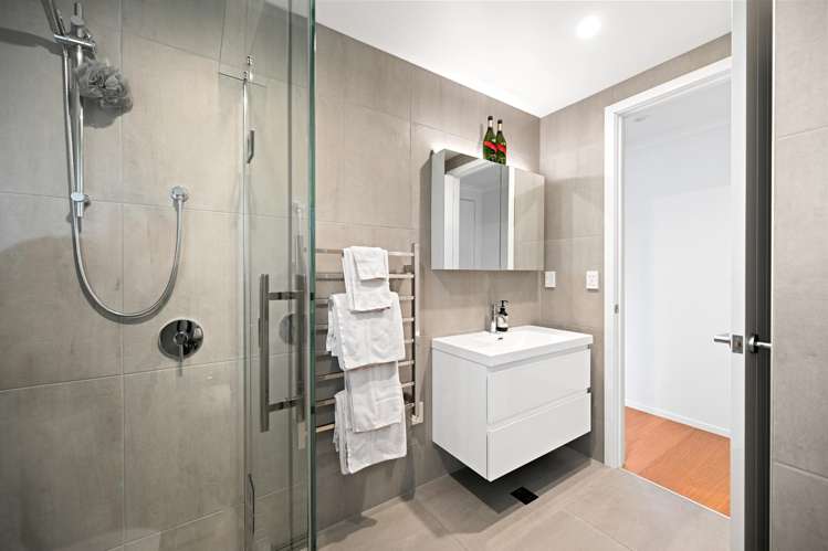 3/36 Herbert Road Queenwood_13