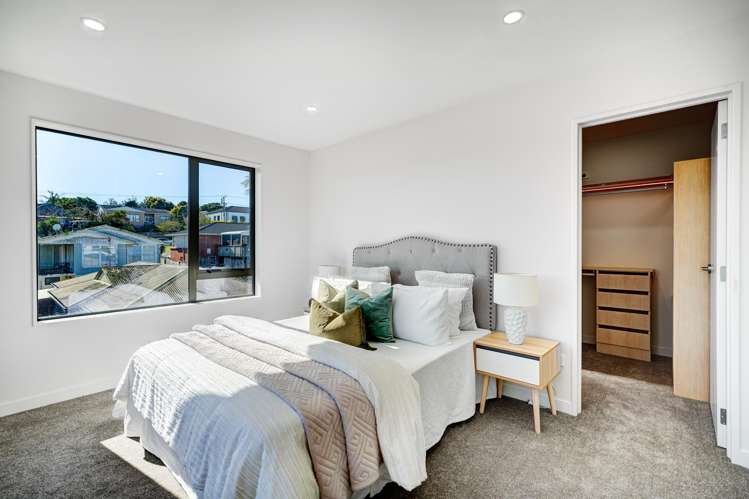 1/4 Powrie Street Glenfield_14