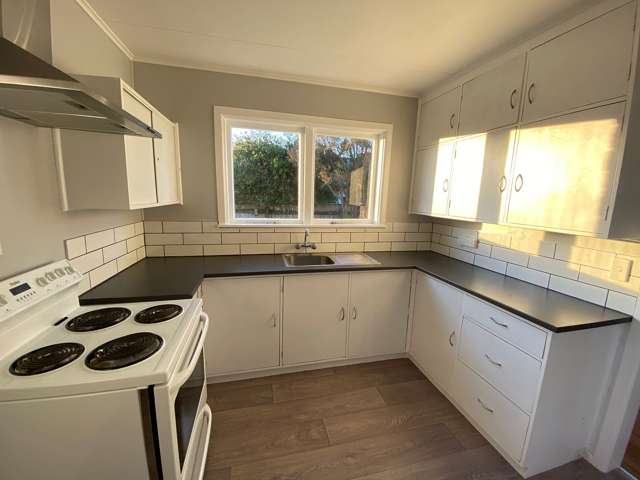 1/20 Parera Grove Heretaunga_3