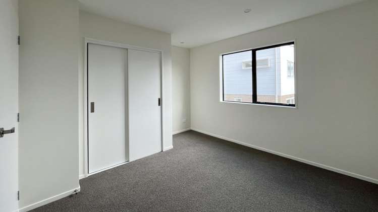 8 Hoopers Road 1665_10
